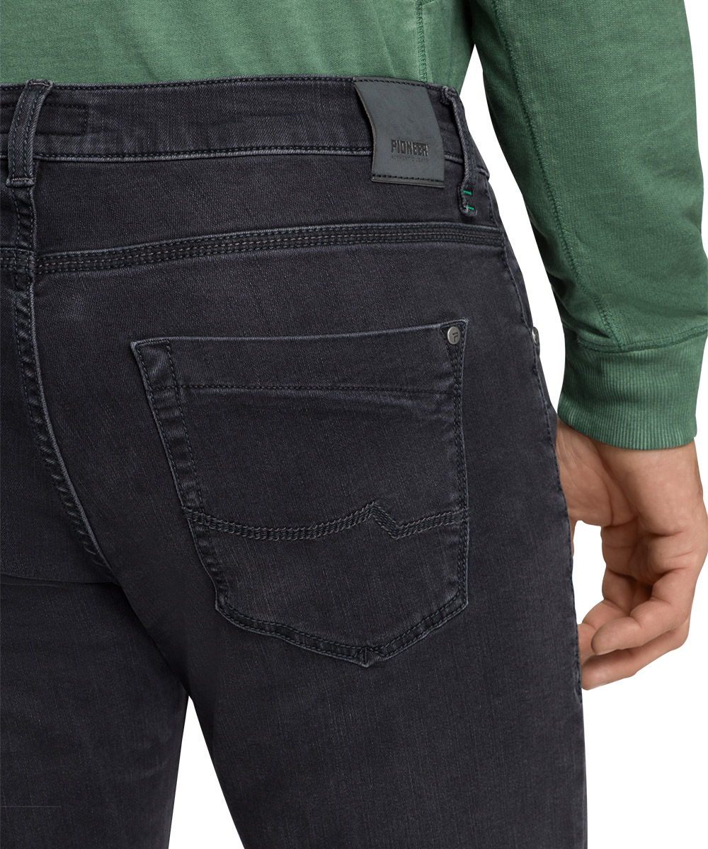 Pioneer Jeans Eric Megaflex Straight Fit black extra lang